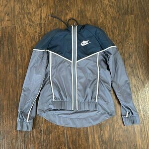 Nike Windbreaker Size S